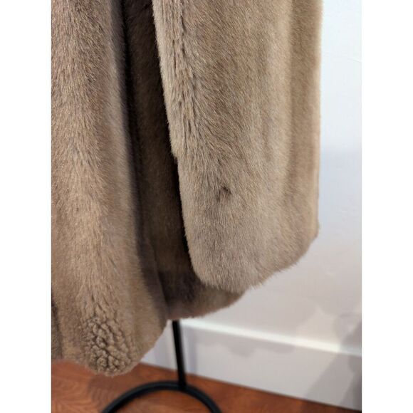 Vintage Fur Coat – Minçara by Russell Taylor, Lined, No Size tag see photos - Picture 10 of 16